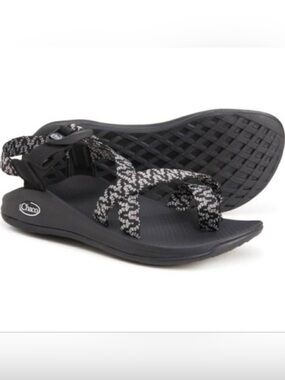 Chacos Women’s Z Boulder 2 Sandals Size 8M
